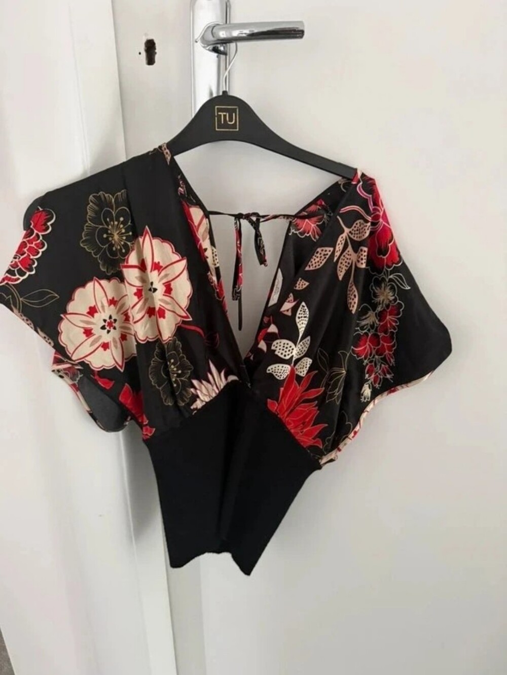 New Look Black Floral V-Neck Tie-Back Blouse with Red and Cream Accents